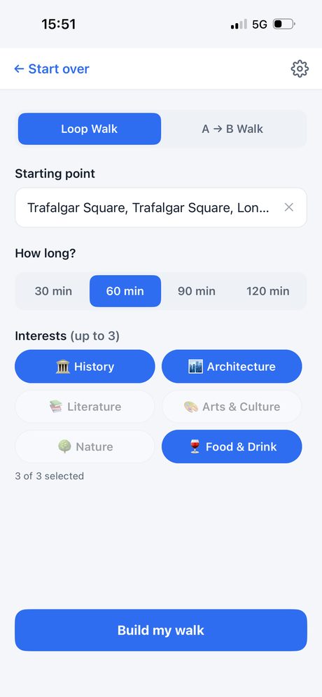 Clew Walks setup screen: loop walk, starting point Trafalgar Square, 60 minutes, three interests selected